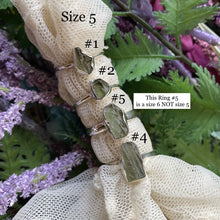 Load image into Gallery viewer, Moldavite Ring