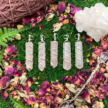 Load image into Gallery viewer, Rose Quartz Spiral Pendant