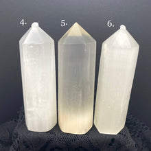 Load image into Gallery viewer, Satin Spar Tower