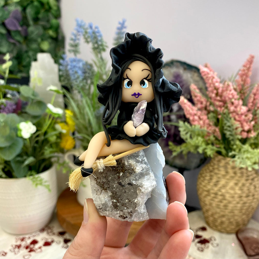 Amethyst Witch Clay Sculpture (B)