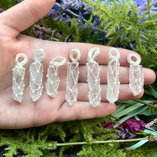 Load image into Gallery viewer, Clear Quartz Macrame Pendant
