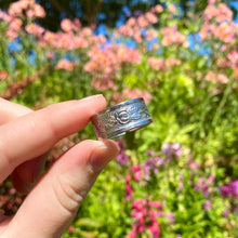 Load image into Gallery viewer, Modern Garden Spoon Ring
